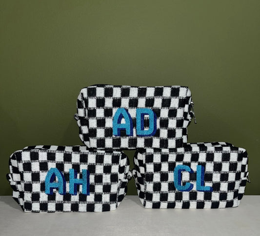 Checker pouch